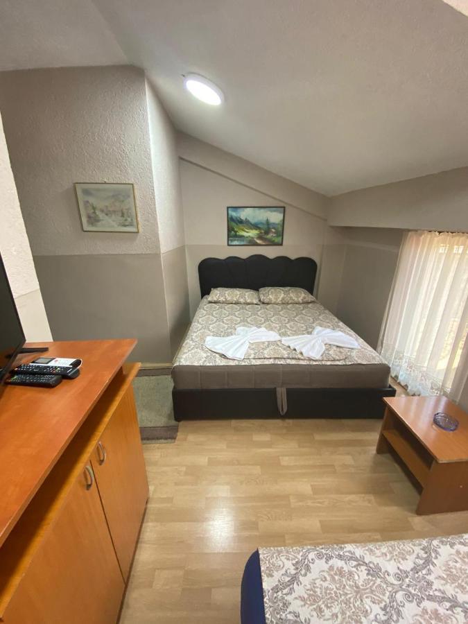 Hotel Santos Скопье Экстерьер фото